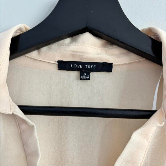 Love Tree Sheer Top Cream Elastic Waistband Button Up Size Small - Picture 2 of 4